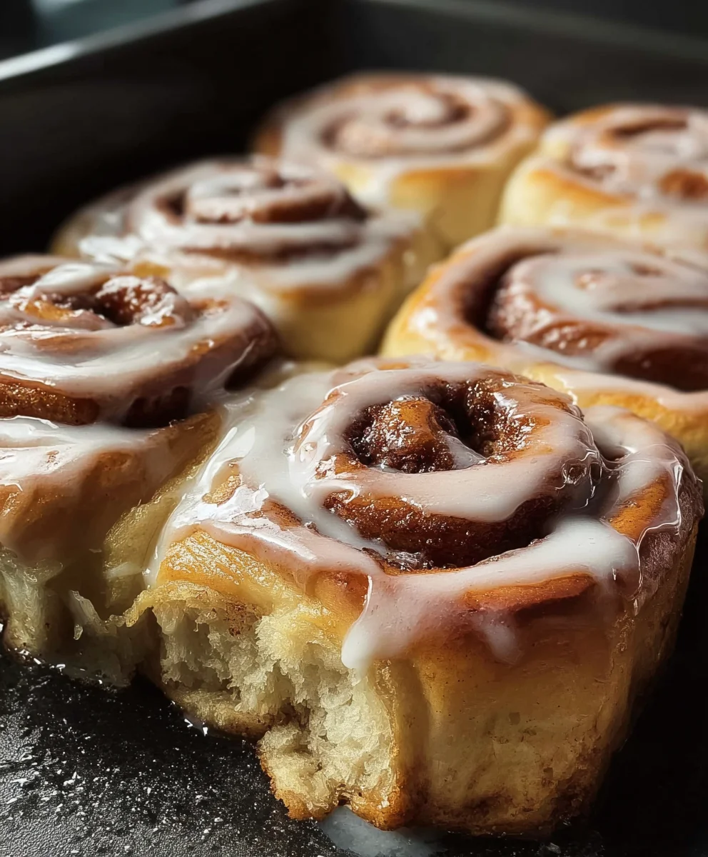 Easy Homemade Cinnamon Rolls-The Best Recipe