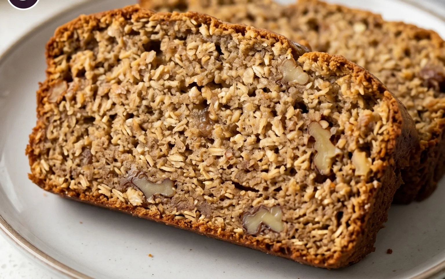 Healthy 5-Ingredient Flourless Banana Bread